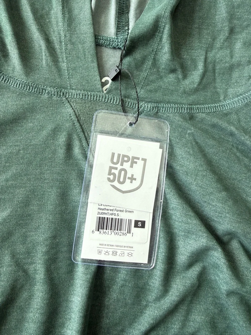 NWT! 2UNDR lightweight pullover Seafoam Green - Small